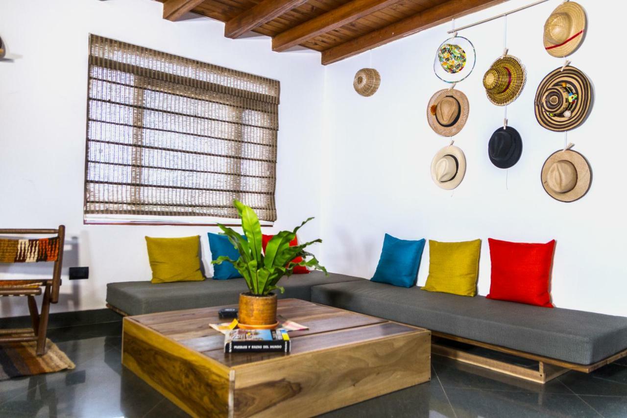 וילה דה לייבה Nibiru Hostel מראה חיצוני תמונה